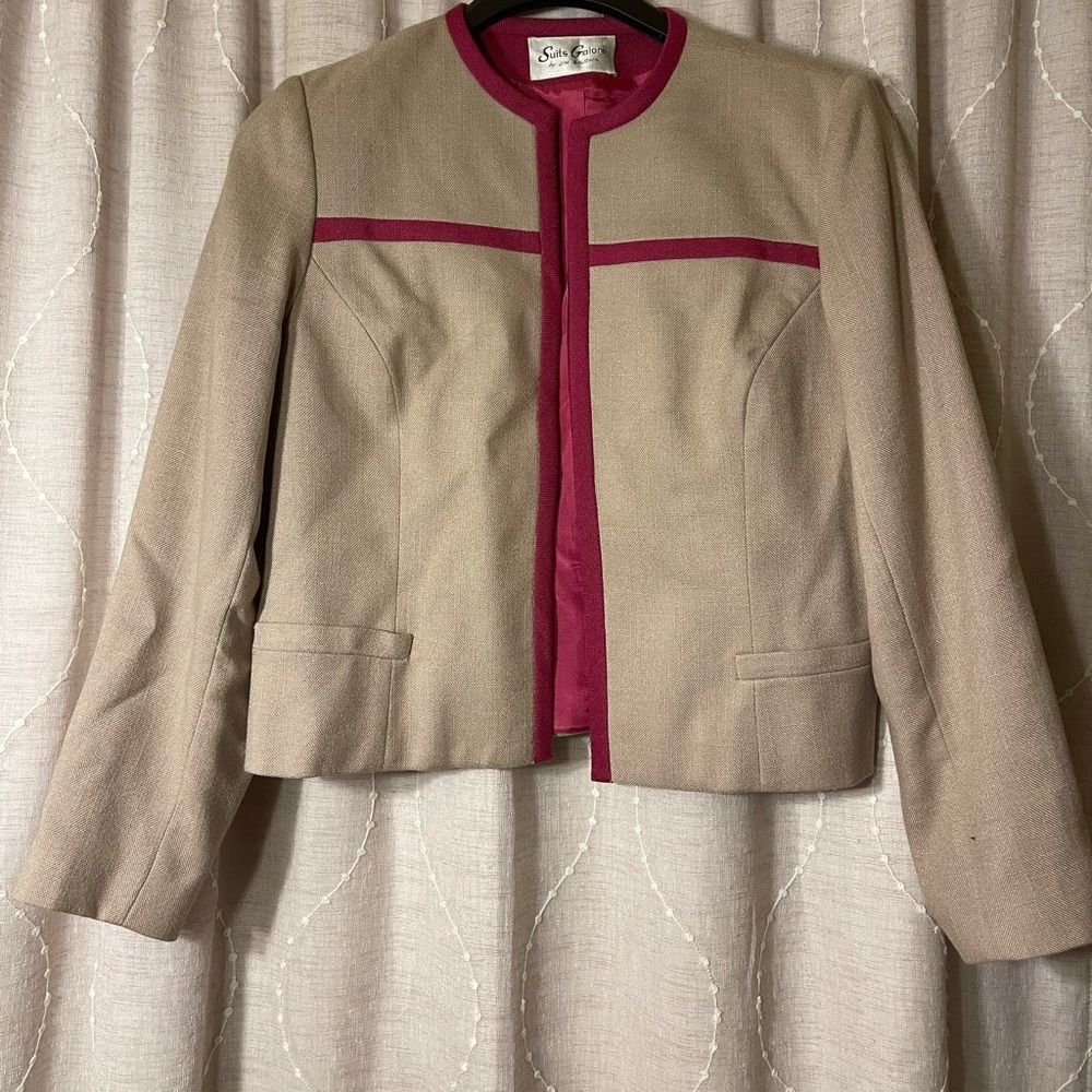 Beautiful luxury women suit by Jim Baldwin